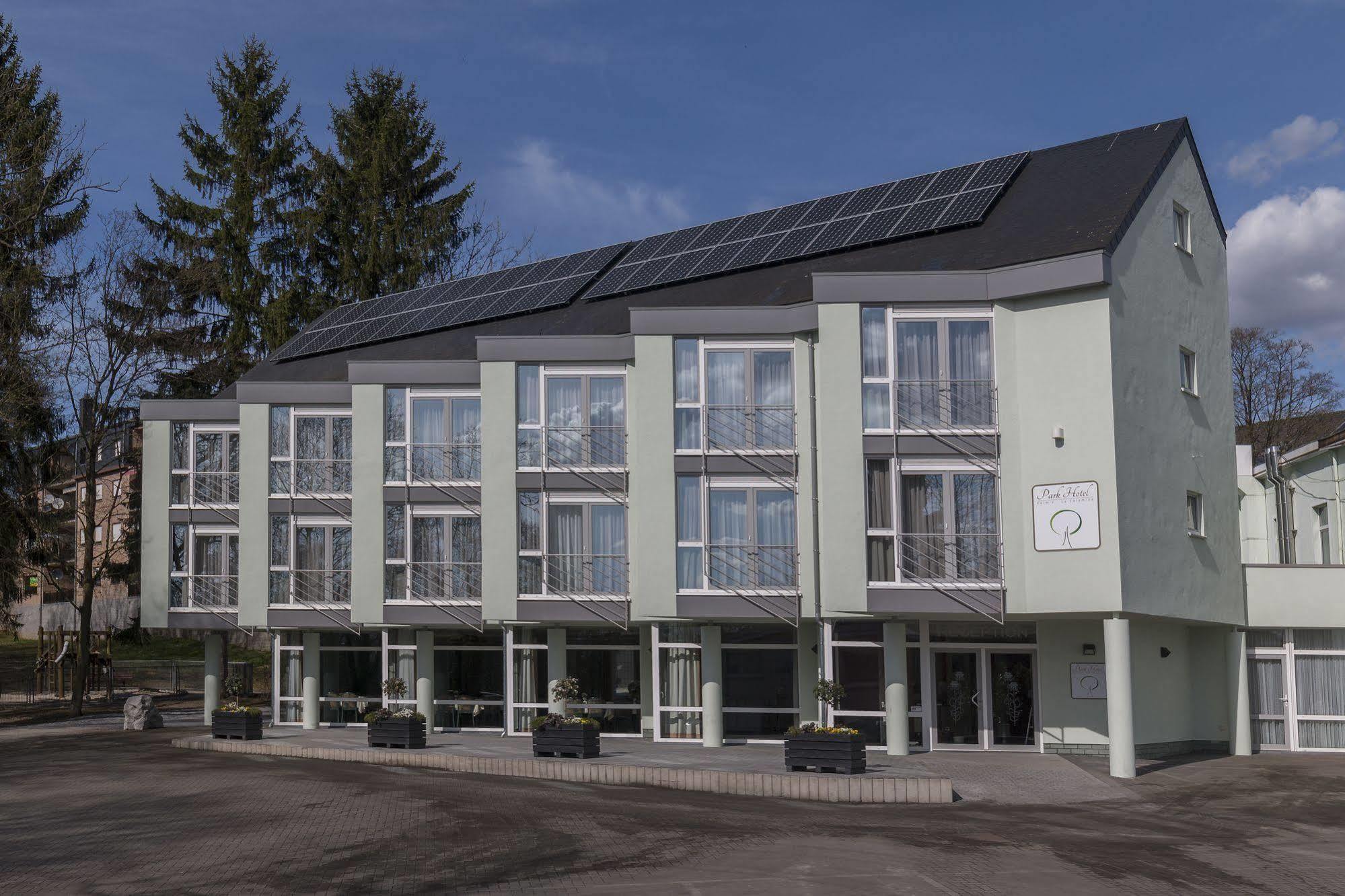 Park Hotel Kelmis Ngoại thất bức ảnh