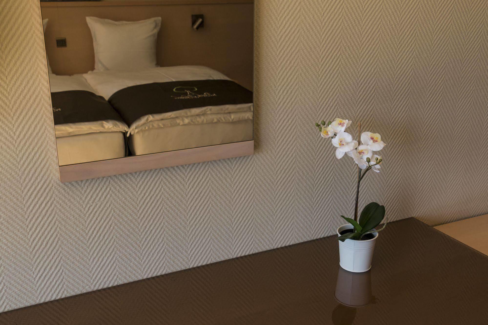 Park Hotel Kelmis Ngoại thất bức ảnh