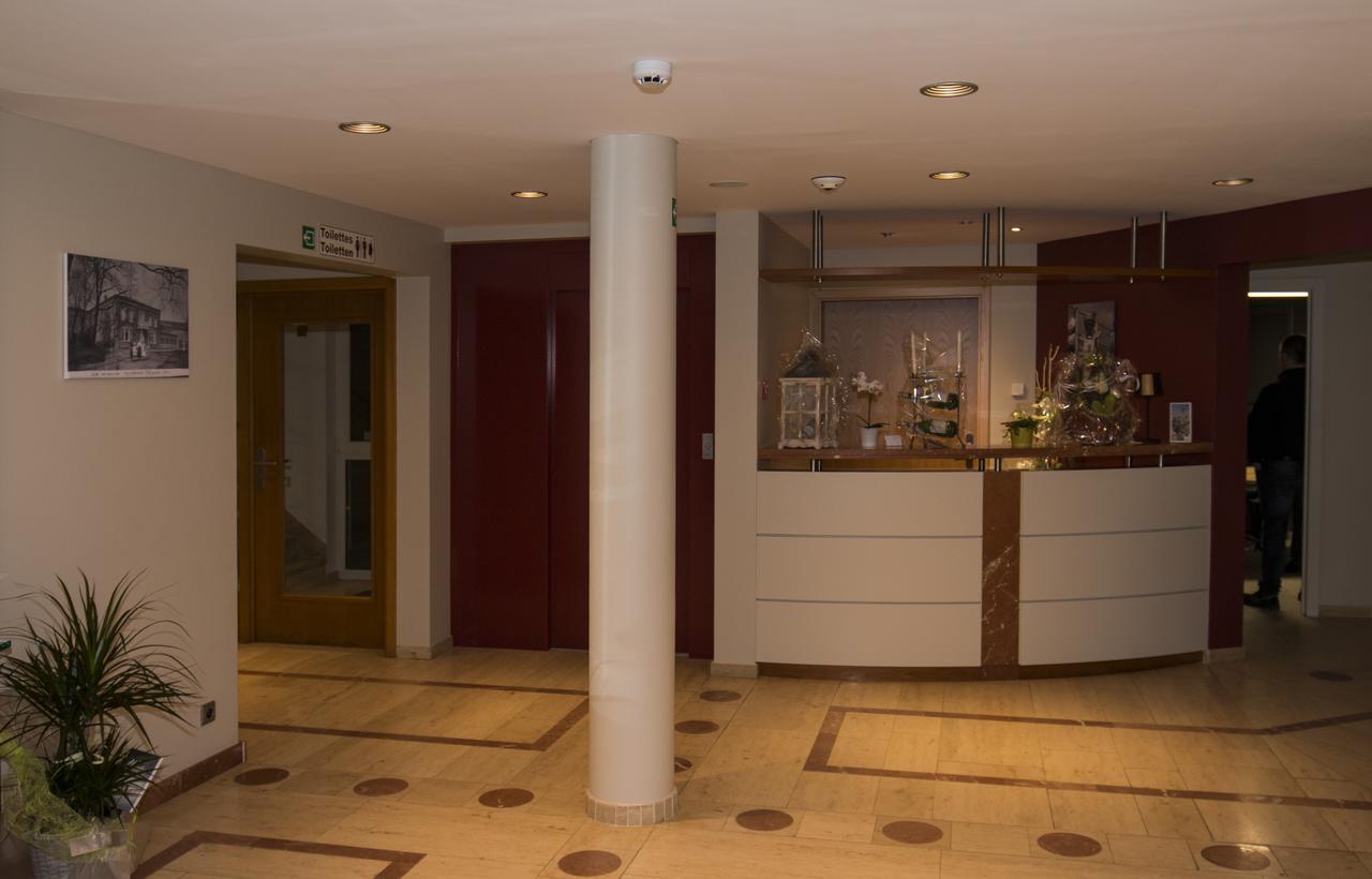 Park Hotel Kelmis Ngoại thất bức ảnh
