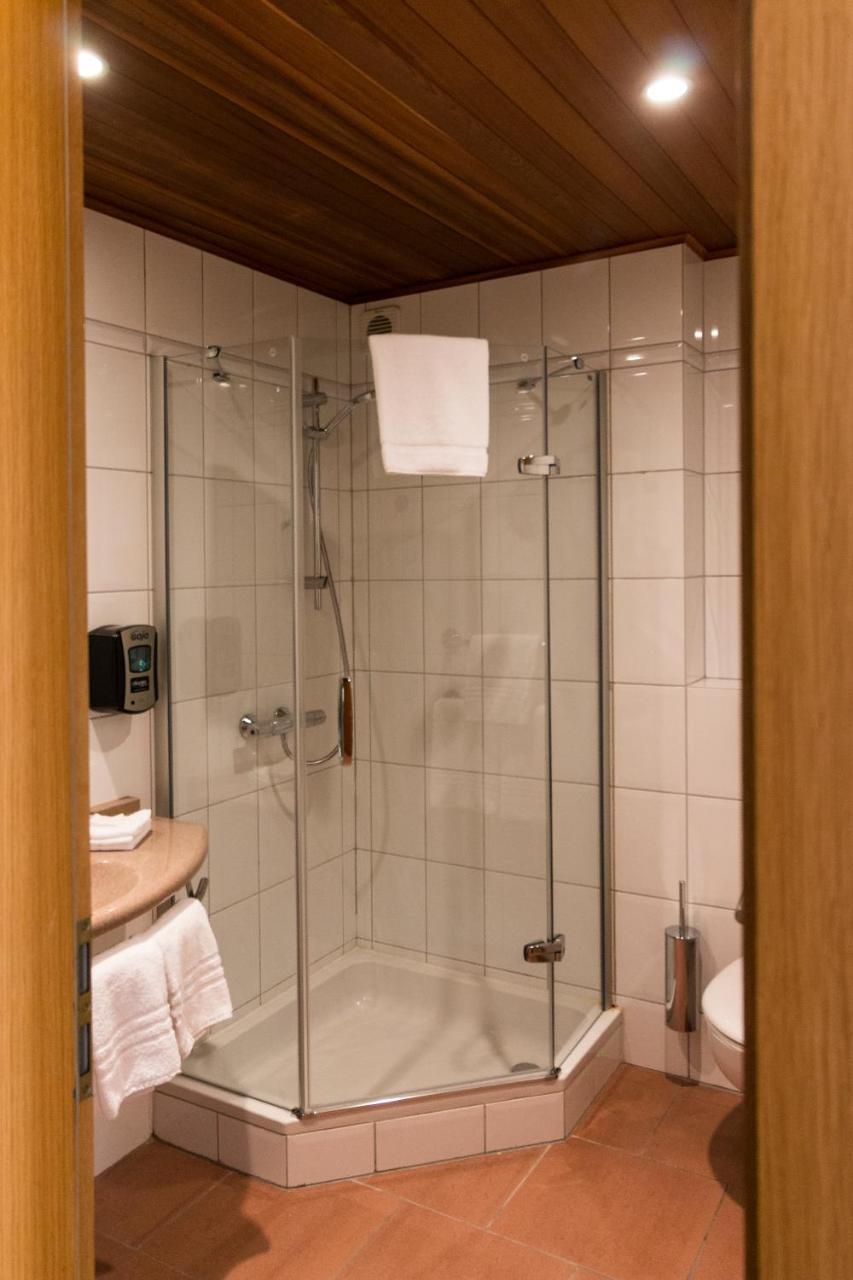 Park Hotel Kelmis Ngoại thất bức ảnh